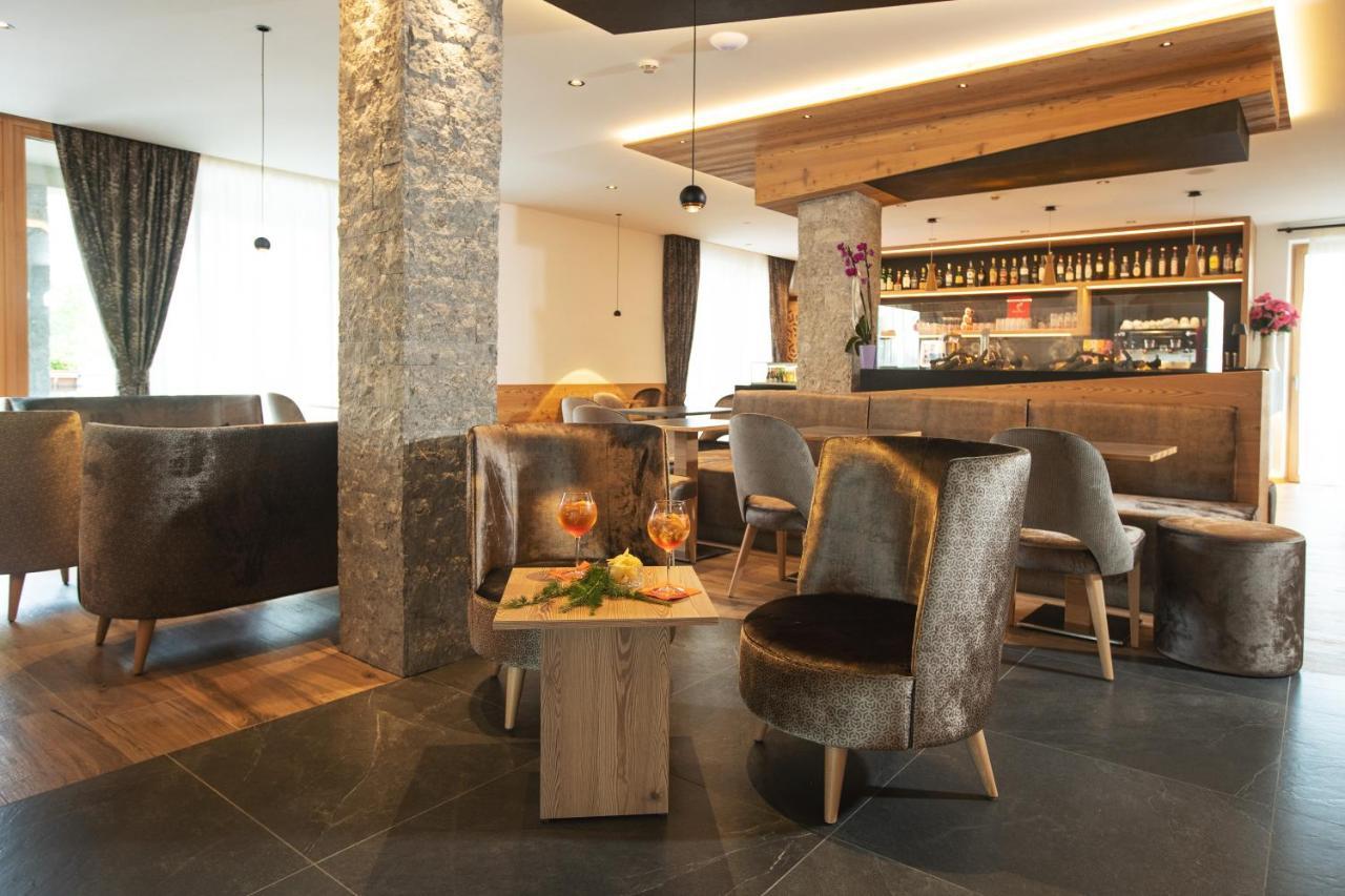 Hotel La Perla อันดาโล ภายนอก รูปภาพ