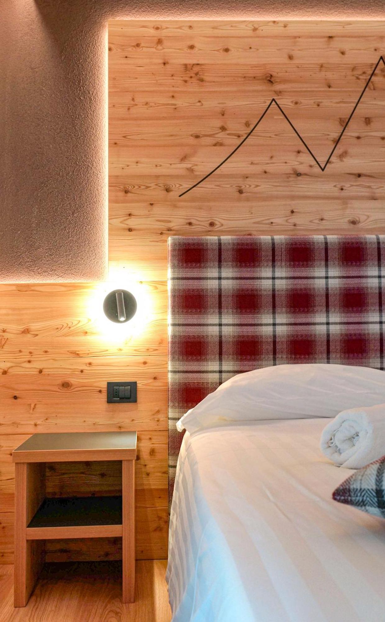 Hotel La Perla อันดาโล ภายนอก รูปภาพ