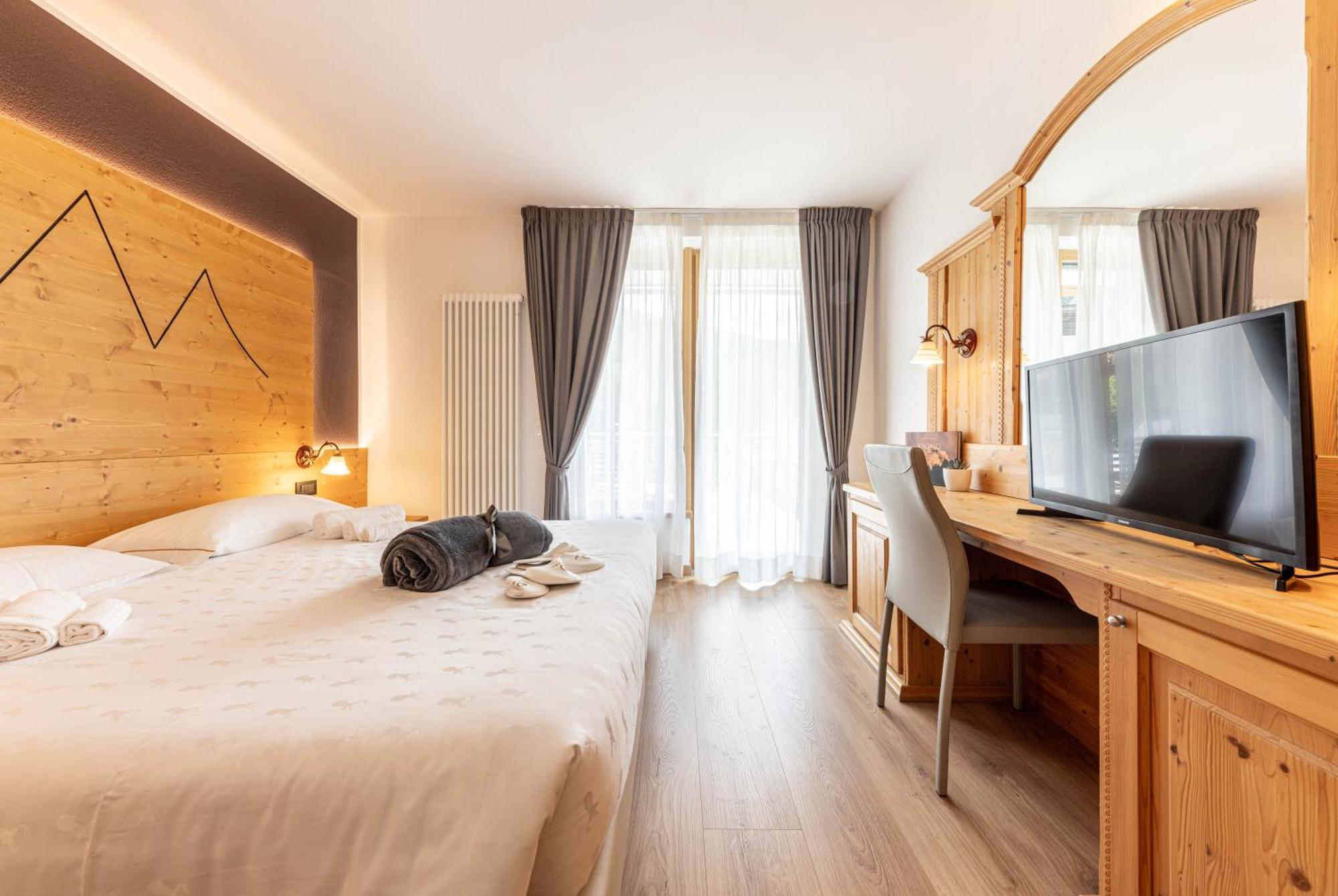 Hotel La Perla อันดาโล ภายนอก รูปภาพ