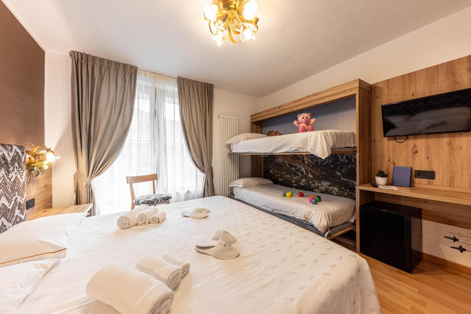 Hotel La Perla อันดาโล ภายนอก รูปภาพ